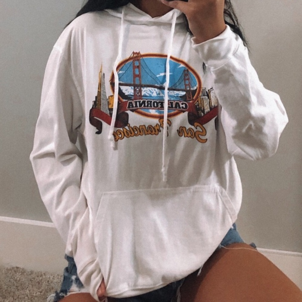Brandy Melville Sf white thin hoodie